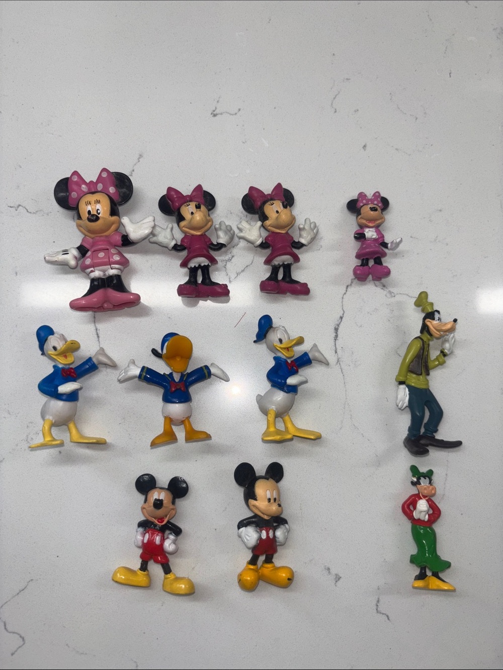 Disney Character Figurine Collection – Minnie, Mickey, Donald & Goofy (10‑Piece